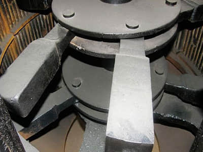 復(fù)合破碎機(jī)內(nèi)部結(jié)構(gòu)